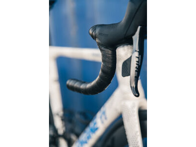 Cadex Race Handlebar Tape click to zoom image
