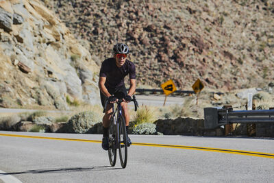 Giant TCR Advanced SL 1 click to zoom image