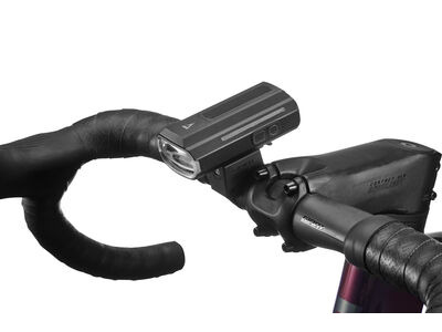 Giant Recon+ HL 1400 click to zoom image