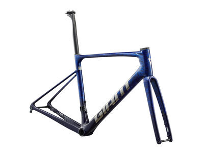 Giant Defy Advanced SL Frameset click to zoom image