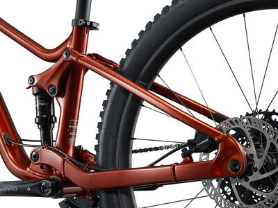 Giant Faith click to zoom image