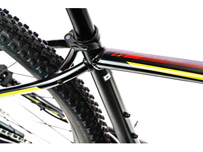 Giant Talon 3 click to zoom image