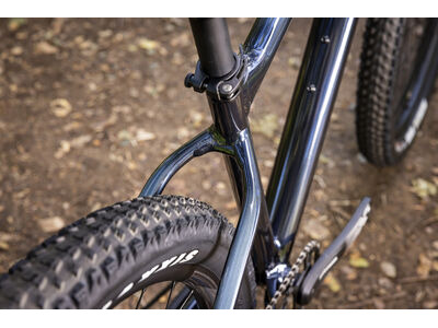 Giant Fathom 1 click to zoom image