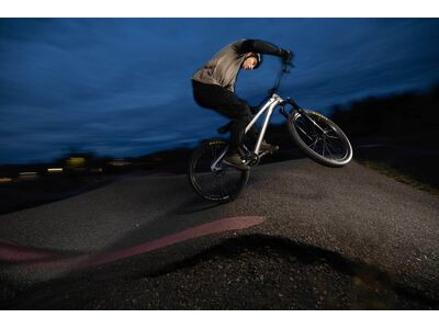 Giant STP 26 Quicksilver click to zoom image