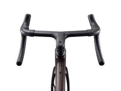 Giant Propel Advanced Pro 0-Di2 click to zoom image