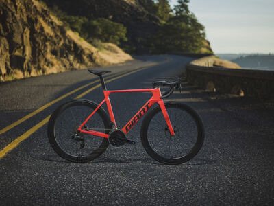 Giant Propel Advanced Pro 1 click to zoom image