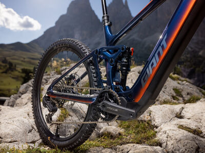 Giant Trance Advanced E+ SE Copper Flow click to zoom image