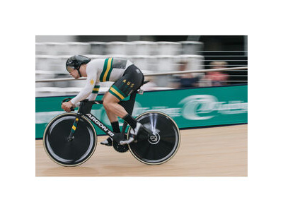 Vittoria Pista Oro 25-28' Black Tan G2.0 Folding TLR Tyre 28 inches x 25 mm click to zoom image