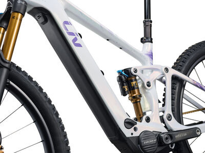 LIV Intrigue Advanced E+ 0 Prism Pearl click to zoom image